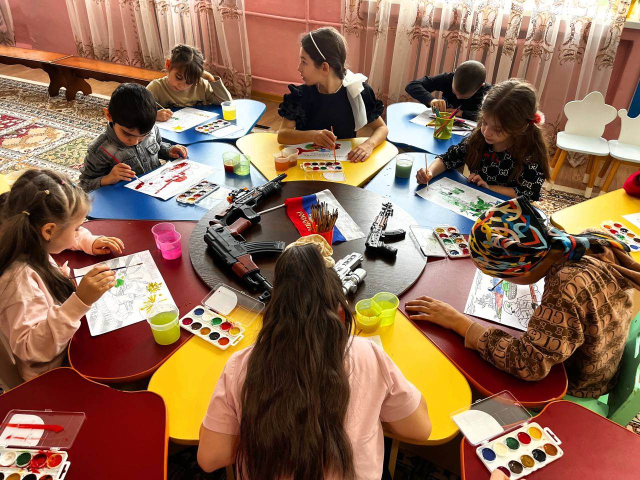 Занятие-беседа: "Слава тебе, победитель-солдат!"